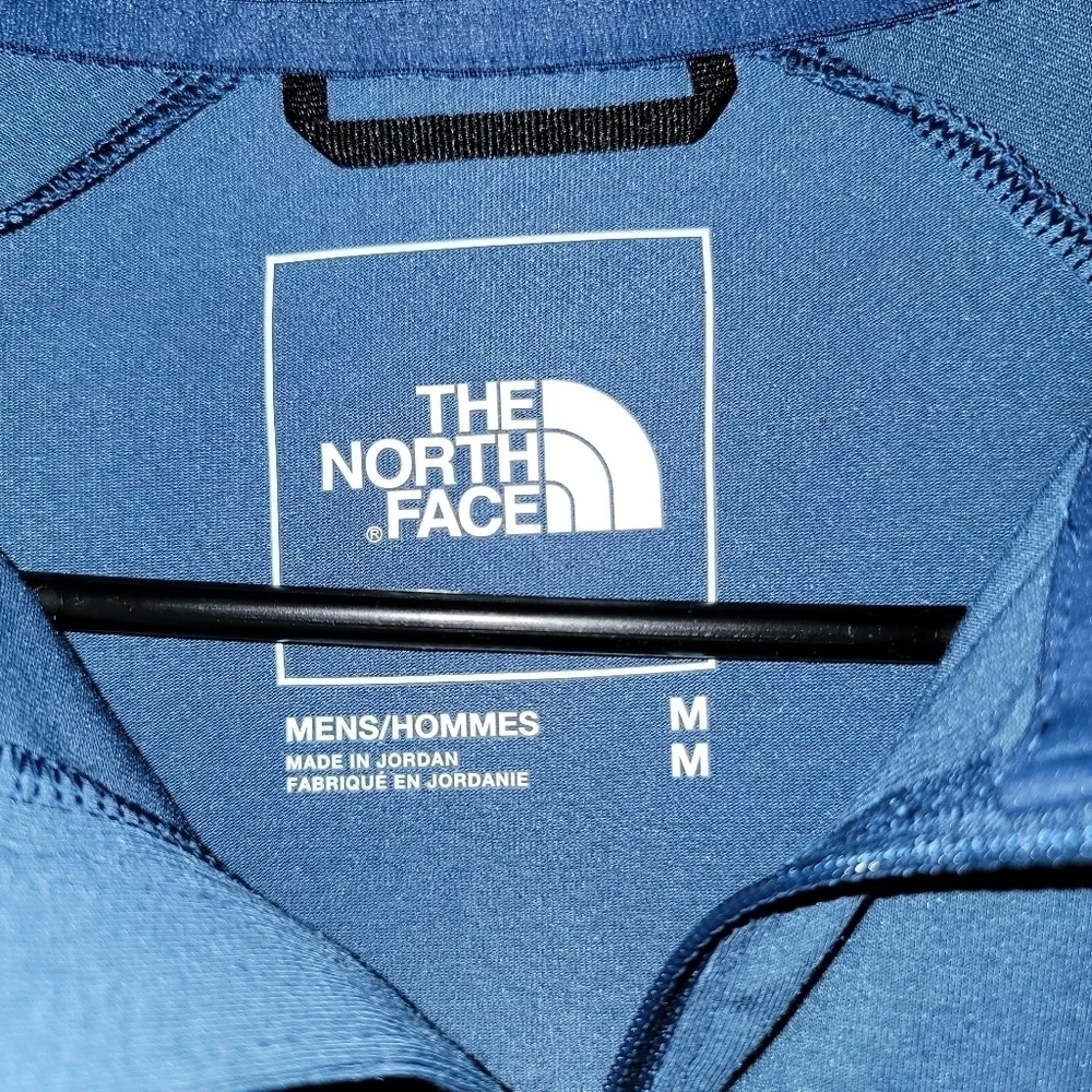 North Face Mens Blue 1/4 Zip Wander Pullover Size Medium